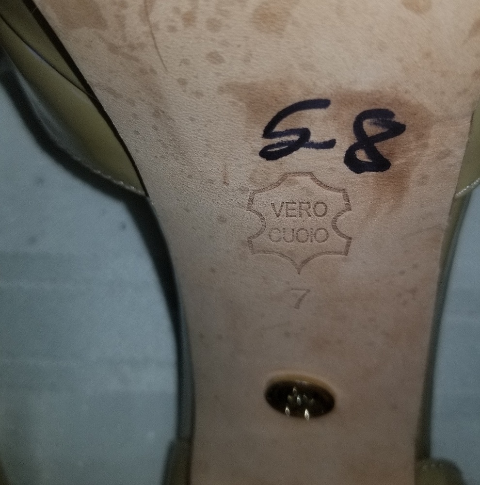 *Pre Loved* Charles David Leather Platform Heels - image 8